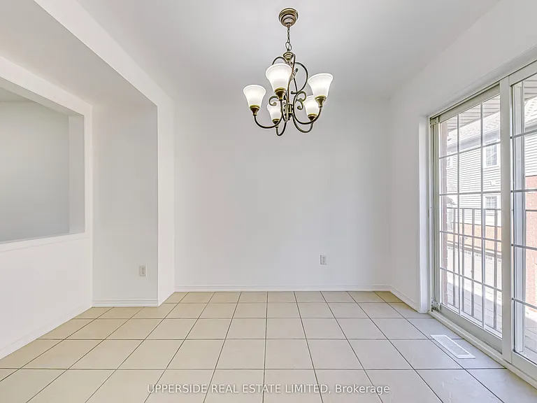 2341 Parkhaven Blvd W #5 — Photo 9