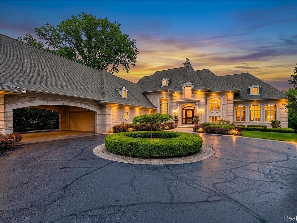 1st image of 6265 Dakota Cir