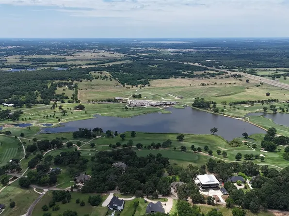 37 Nicklaus Dr, Sulphur Springs, TX 75482