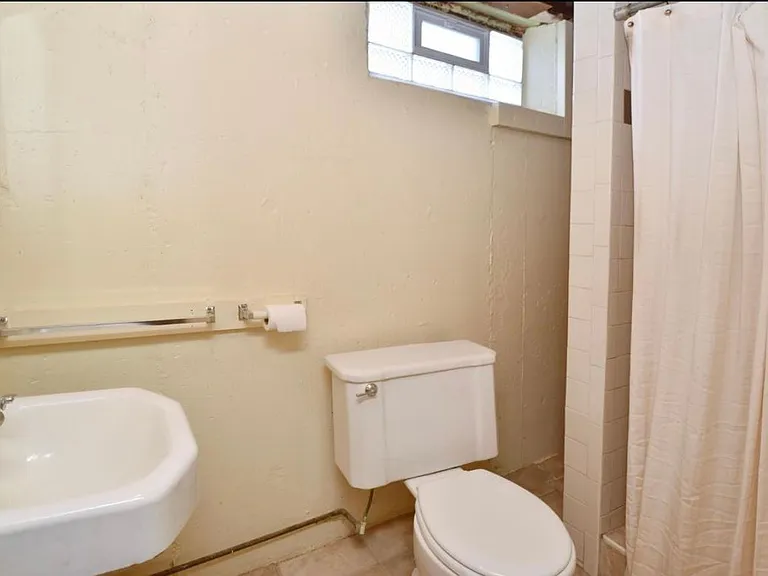 523 E La Salle Ave — Photo 15