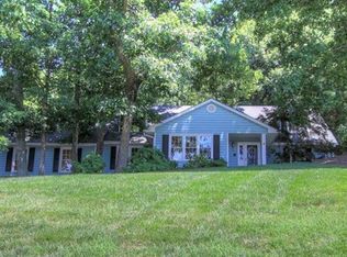 4069 Poplar Grove Dr, Vinton, VA 24179