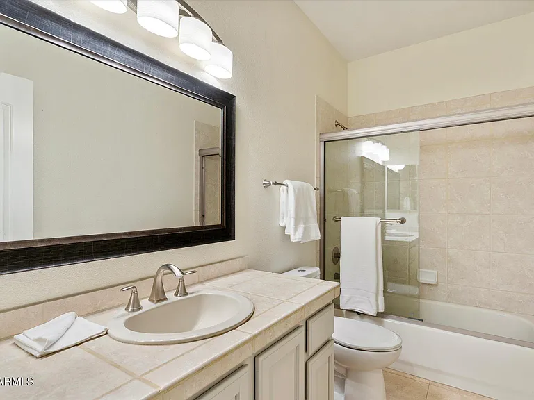 10060 E Emerald Dr — Photo 21