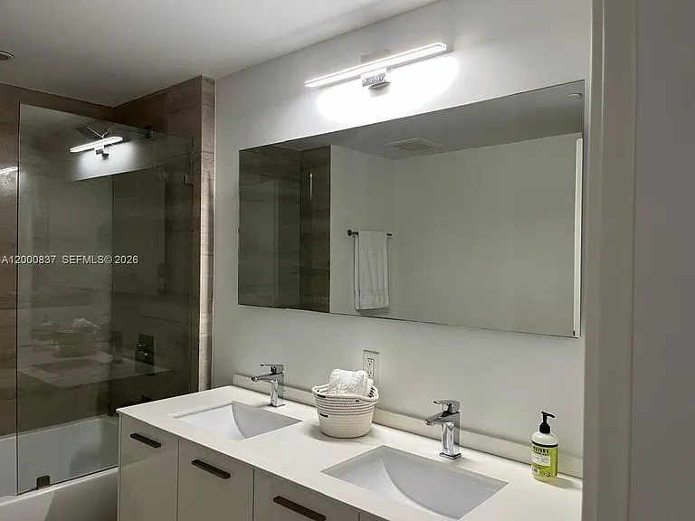 1300 Brickell Bay Dr #2307 — Photo 6