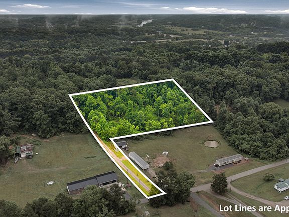 3rd image of 3824 Strong Rd