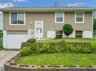 6612 Inwood Ln NE, Cedar Rapids, IA