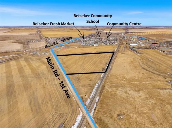 1200 Range Road 261, Red Deer County, AB T0M 1R0
