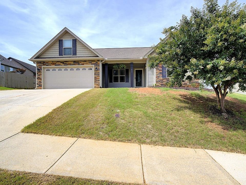 1st image of 411 Shoreline Blvd