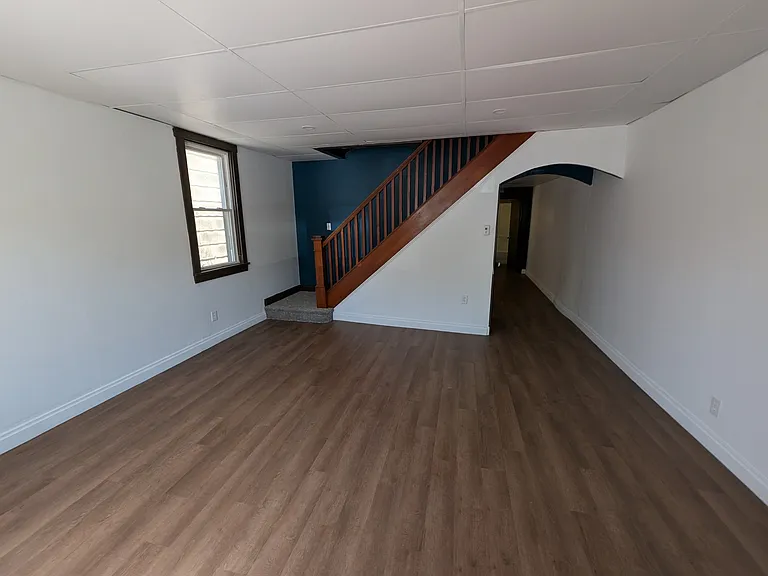 210 Coal St — Photo 2