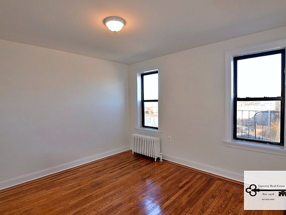 5th image of 33-08 84th St #D5