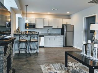 310 Amosland Rd #B-5, Holmes, PA 19043