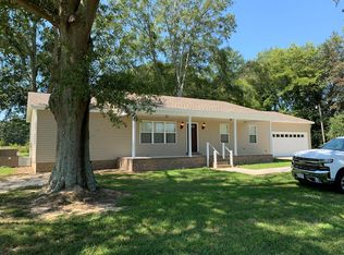 471 Main St, Hodges, AL 35571