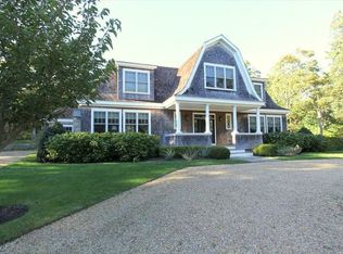 36 Cayuga St, Tisbury, MA 02568