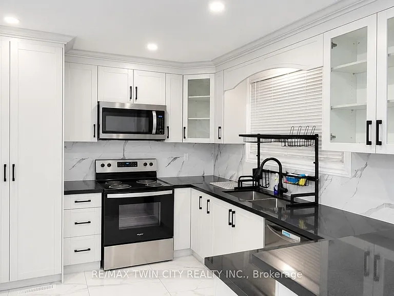 117 Markwood Dr #1 — Photo 8