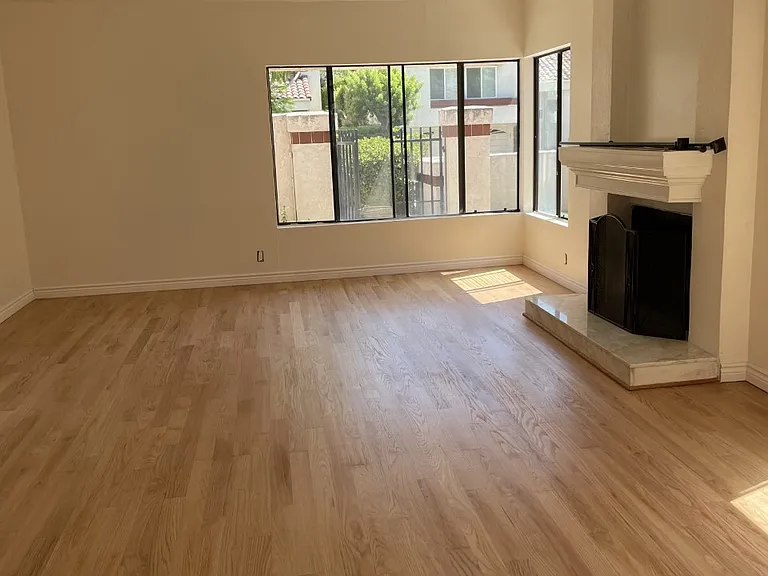 25151 Luna Bonita Dr — Photo 1