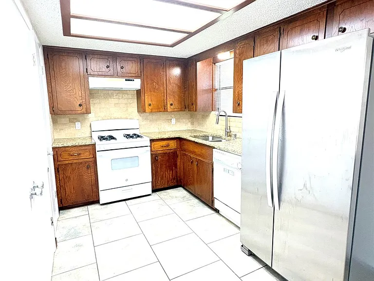 1212 Leander Rd #A — Photo 10