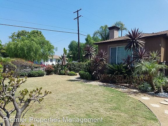 2nd image of 601 2nd Ave