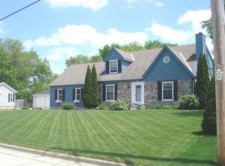 3180 S 114th St, West Allis, WI 53227