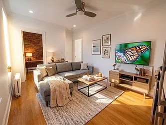 380 South 4th Street, #7