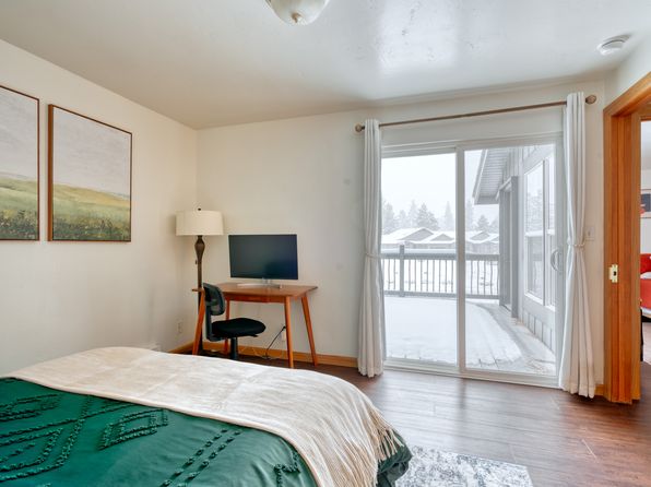 20390 Fairway Dr UNIT 1