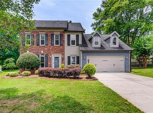 4405 Barndale Ct, Jamestown, NC 27282