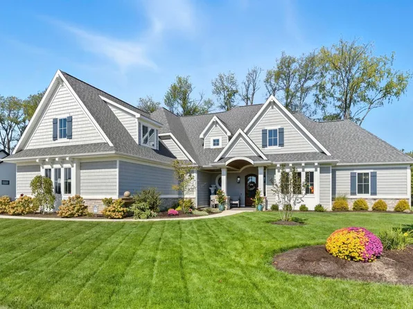 976 Cascata Trl, Huntertown, IN 46748