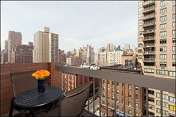 2nd image of 1437 3rd Ave #10B