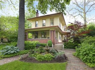 1210 Greenwood Ave, Wilmette, IL 60091