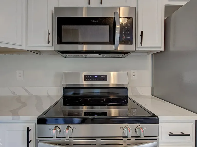 2075 Sea Hero Ct — Photo 10