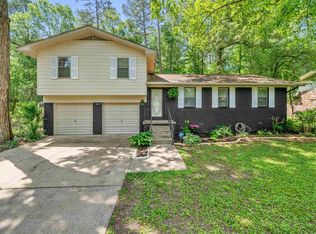 8709 Westwood Ln, Little Rock, AR 72204