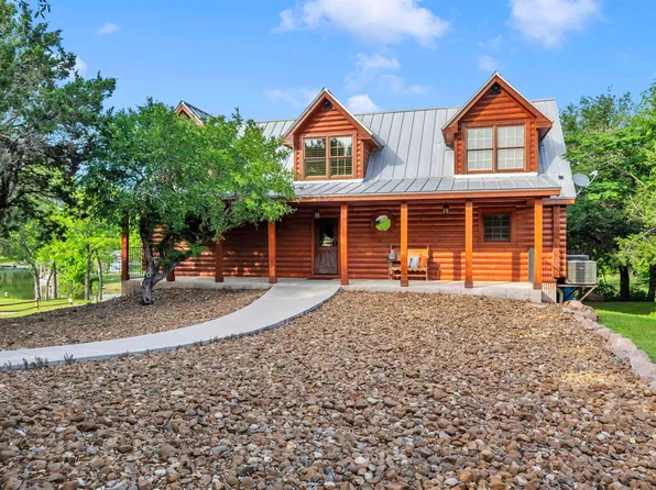 501 Log Country Cove, Burnet, TX 78611