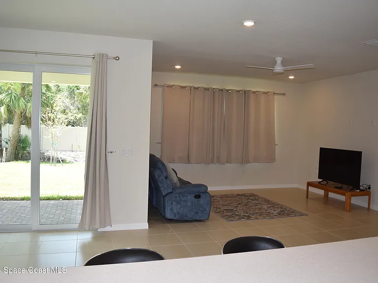 5039 Sunnytime St — Photo 4