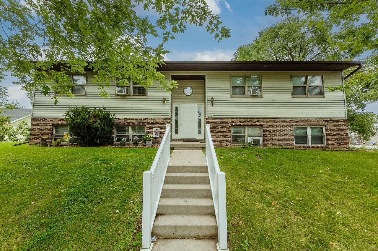 W1282 Marietta AVENUE, Ixonia, WI 53036 Zillow