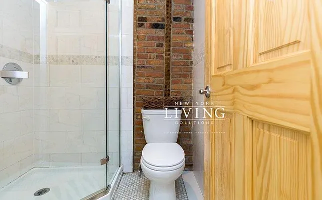 Rented by NY Living Solutions | media 4