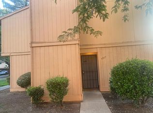 5957 Bamford Dr, Sacramento, CA 95823