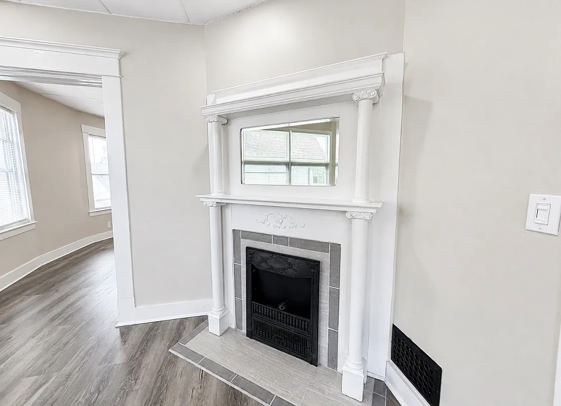 3 bed, 1200 sqft, $1,650 — Photo 4