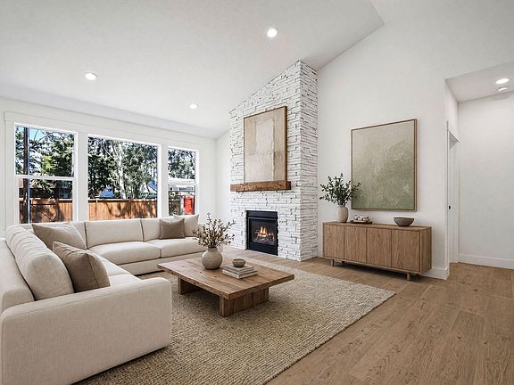 4th image of 11119 E 27th Ave