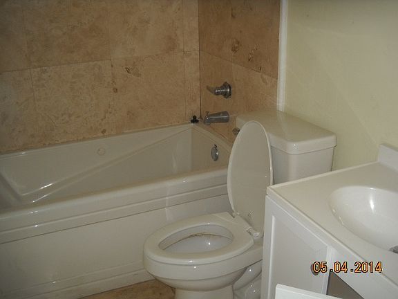 5th image of 5805 Daphne Dr