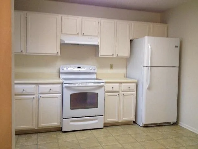 9618 Utica Rd — Photo 3