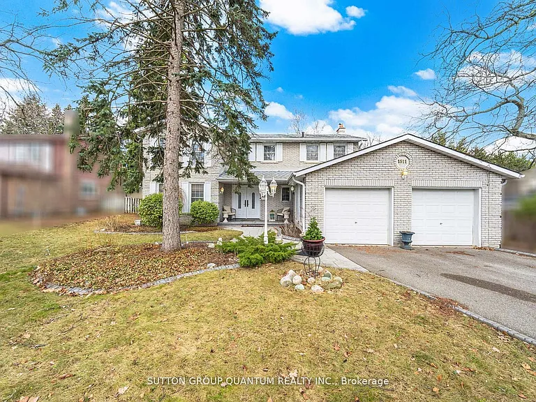 1511 Ifield Rd — Photo 2