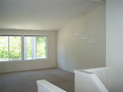4th image of 4213 Arbor Ct SE