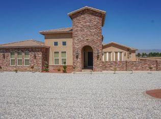 7879 Opal Ave, Oak Hills, CA 92344