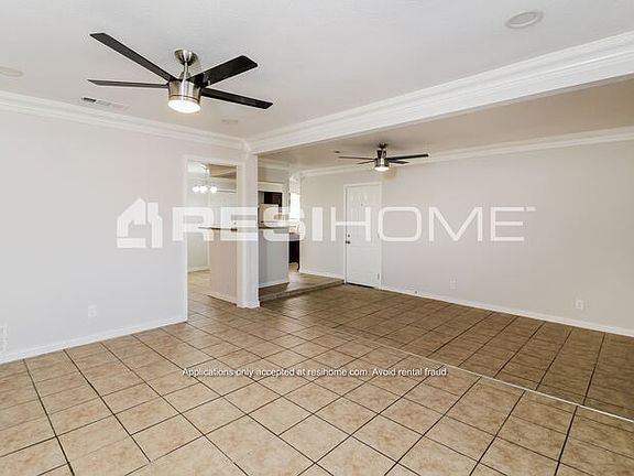 5th image of 1704 Continental Dr