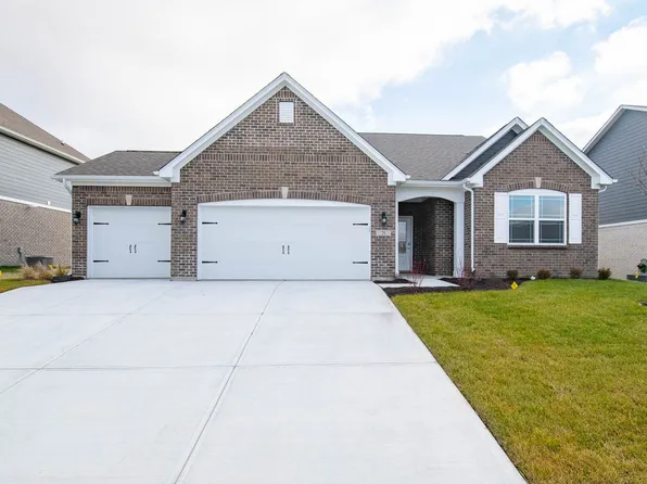 21 Highland Knoll Way, Bargersville, IN 46106