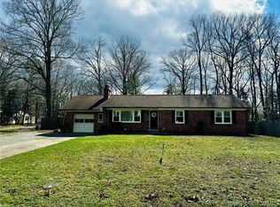 110 Albemarle Dr, Williamsburg, VA 23185