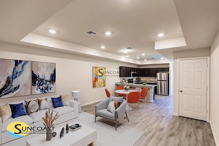 Modern 2BR Duplex in Punta Gorda Built 2023 — Photo 1