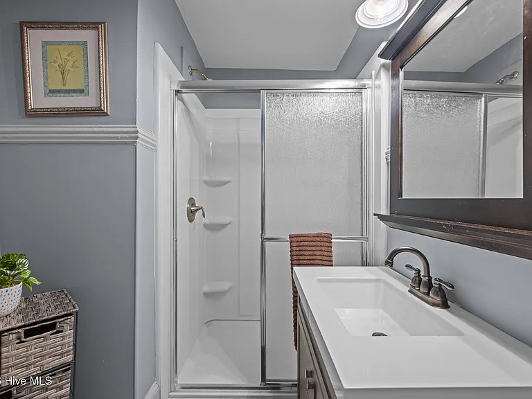 411 George St #2 — Photo 12