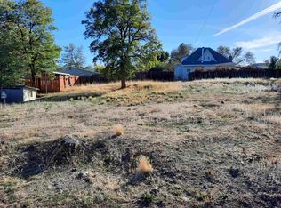 715 Hearn St, Yreka, CA