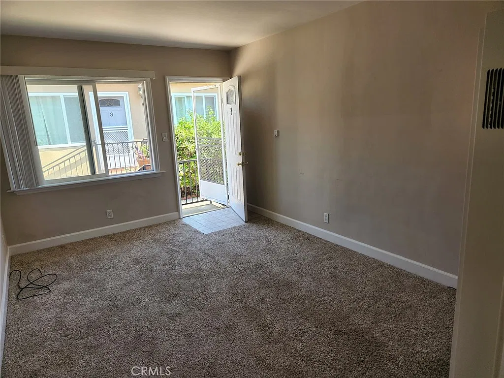 1 bed, 534 sqft, $2,100 — Photo 3