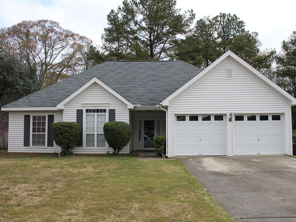 1st image of 111 Woodfield Dr