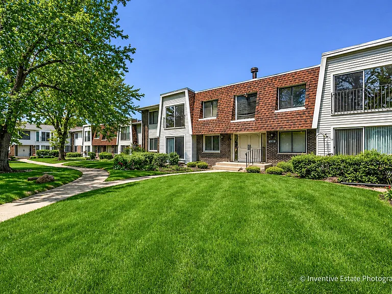 2711 Hobson Rd #5 — Photo 3